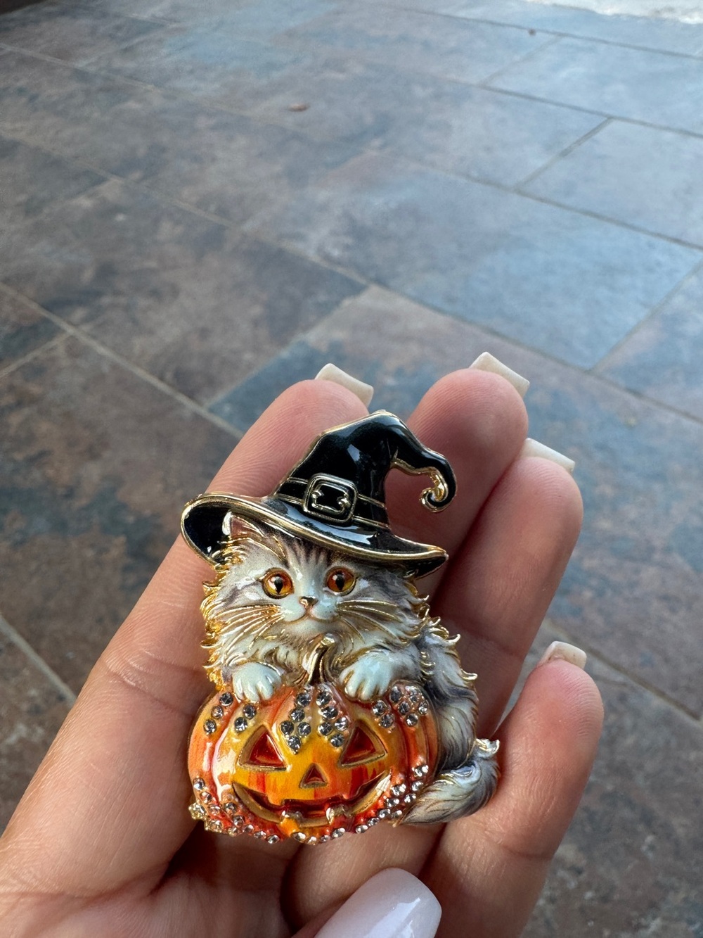 Halloween Cat Brooch Pin - Picture 4 of 4